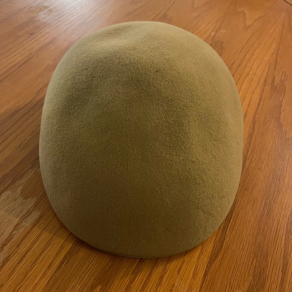 Totes Rain Rolls Right Off Men's Tan  Newsboy Hat Cap size L